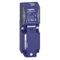 Telemecanique Индуктивен сензор XS8 40x40x117, PBT, Sn=40mm, 12..48V DC